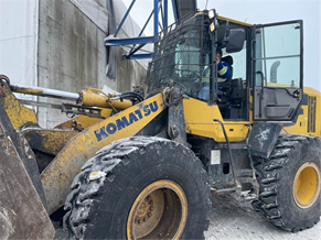 2014 KOMATSU WA270-7 MD0052846