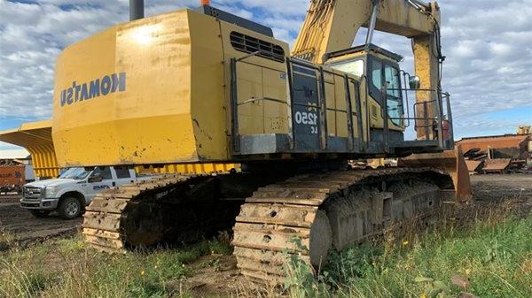 2015 KOMATSU PC1250LC-8 MD0054988